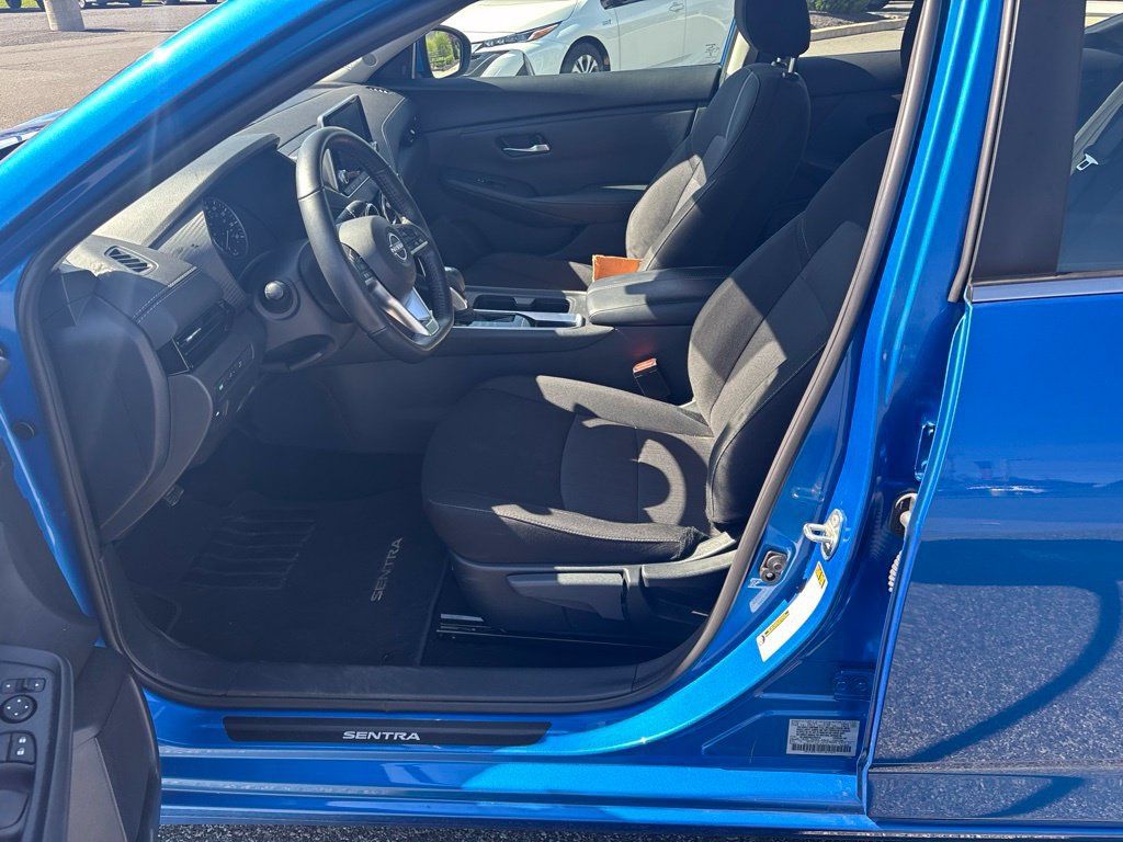 Certified 2025 Nissan Sentra SV w/ All-Weather Package FWD image 11