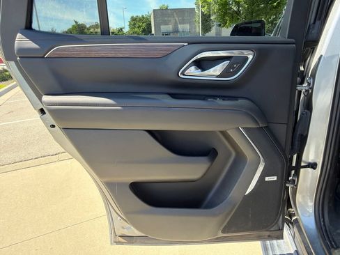 Used 2023 Chevrolet Tahoe High Country w/ Advanced Technology Package AWD/4WD image 45
