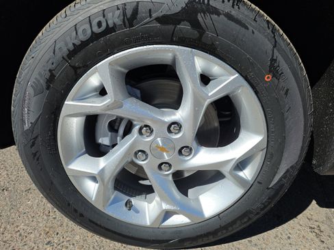 New 2026 Chevrolet Trax LS w/ LS Convenience Package image 11