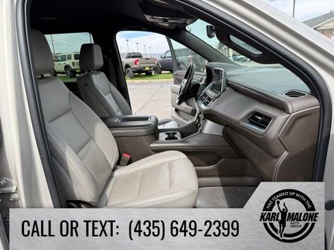 Used 2022 Chevrolet Tahoe LT w/ Luxury Package AWD/4WD image 40