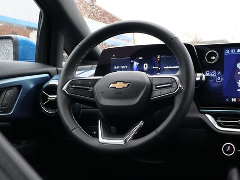 New 2026 Chevrolet Equinox EV LT image 42