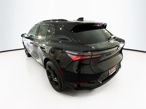 Used 2024 Chevrolet Equinox EV RS image 29