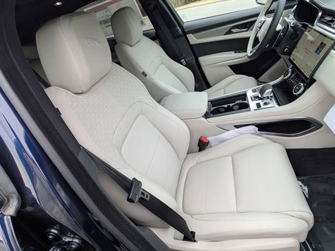 New 2026 Jaguar F-PACE R-Dynamic S image 30