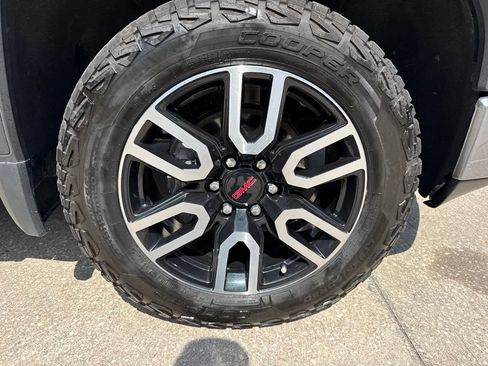 Used 2021 GMC Sierra 1500 AT4 w/ AT4 Premium Package AWD/4WD image 76