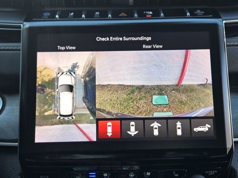 Used 2022 Jeep Grand Cherokee Limited 4xe w/ Luxury Tech Group II image 20