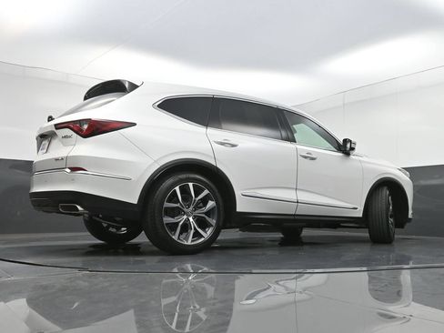 Used 2023 Acura MDX w/ Technology Package AWD/4WD image 36