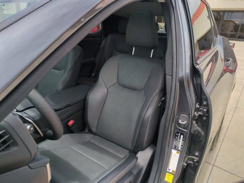 Used 2024 Lexus RZ 300e Premium FWD image 11