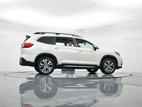 Used 2022 Subaru Ascent Limited w/ Technology Package image 32
