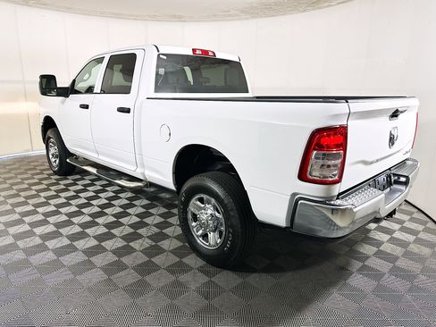 Used 2024 RAM 2500 Tradesman w/ Chrome Appearance Group image 5