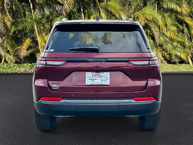 New 2026 Jeep Grand Cherokee Altitude AWD/4WD image 4