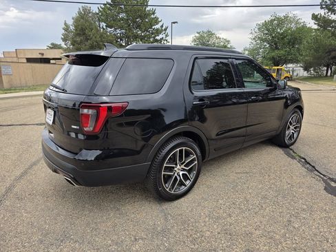 Used 2016 Ford Explorer Sport w/ Equipment Group 401A AWD/4WD image 8