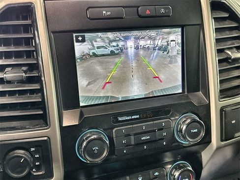 Used 2019 Ford F150 Lariat image 20