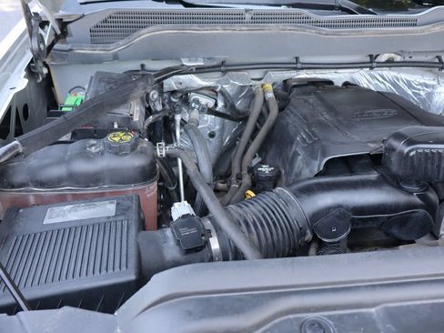 Used 2015 Chevrolet Silverado 2500 W/T w/ WT Fleet Convenience Package AWD/4WD image 29