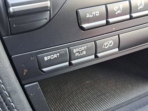 Used 2012 Porsche Cayman R image 29