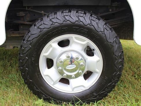 Used 2012 Ford F350 XLT w/ XLT Interior Pkg image 20