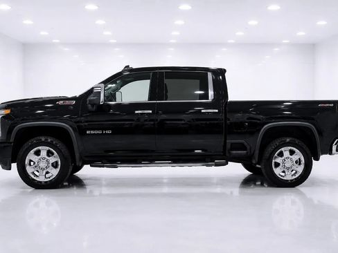 Used 2021 Chevrolet Silverado 2500 LTZ w/ LTZ Premium Package AWD/4WD image 2