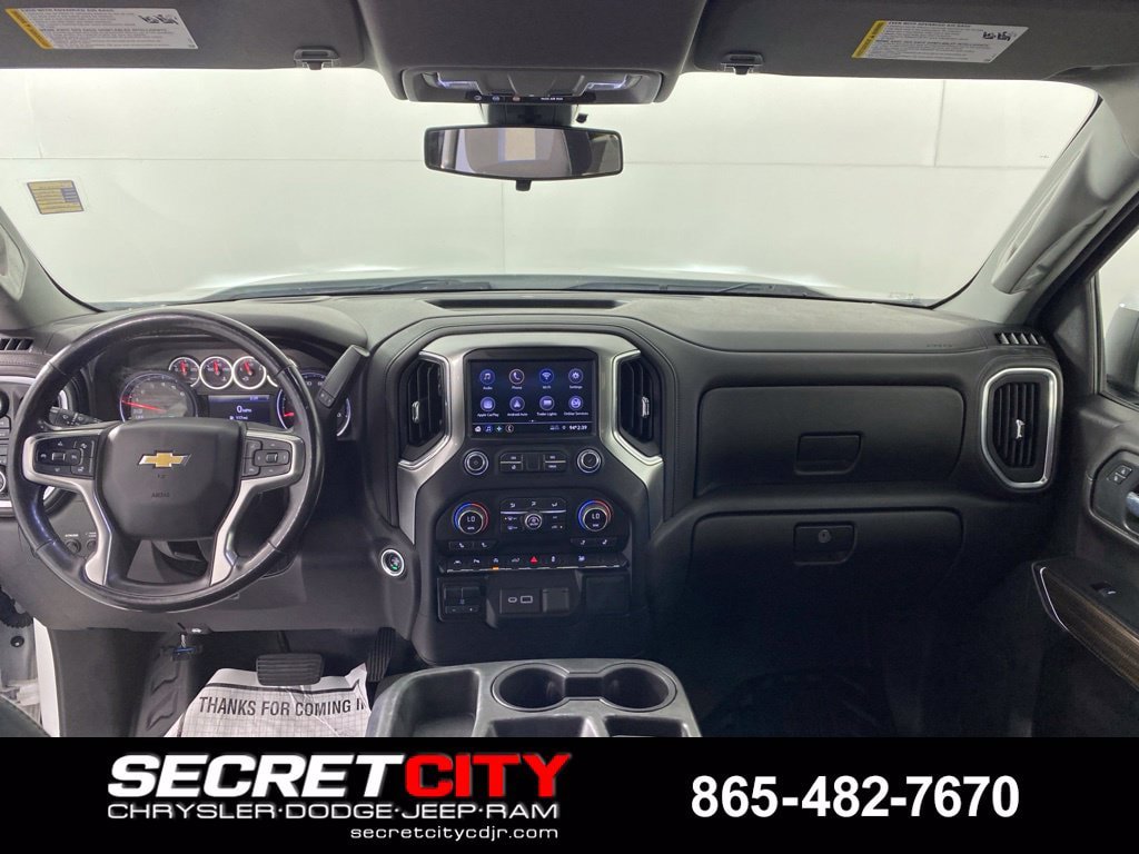 Used 2020 Chevrolet Silverado 1500 LT w/ Convenience Package AWD/4WD image 28