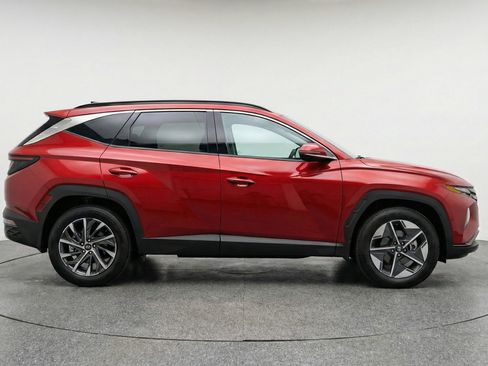 Used 2025 Hyundai Tucson SEL image 11