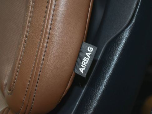 Used 2023 Lincoln Navigator Reserve image 49