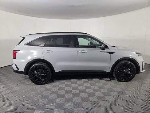 Used 2023 Kia Sorento SX FWD image 4