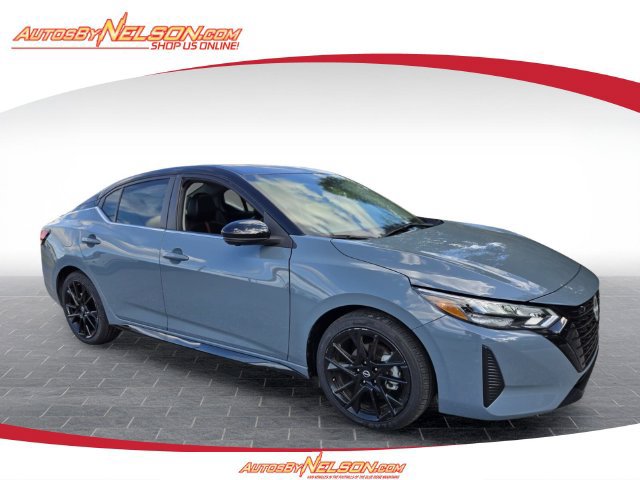 Used 2025 Nissan Sentra SR w/ SR Premium Package FWD image 1