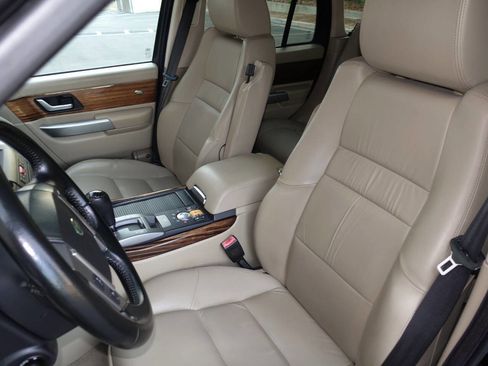 Used 2009 Land Rover Range Rover Sport HSE AWD/4WD image 30