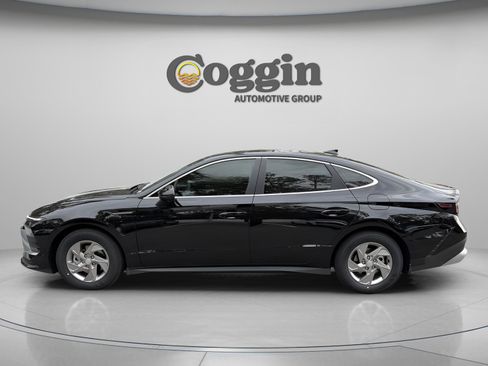 New 2026 Hyundai Sonata SE image 3