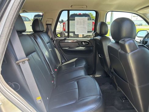 Used 2006 GMC Envoy SLE w/ Sle Preferred Equipment Group AWD/4WD image 17