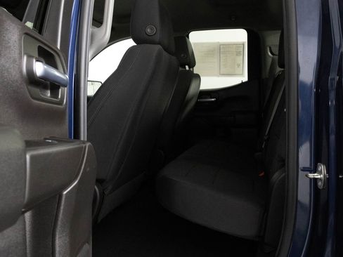 Certified 2020 Chevrolet Silverado 1500 Custom Trail Boss w/ Custom Convenience Package image 33