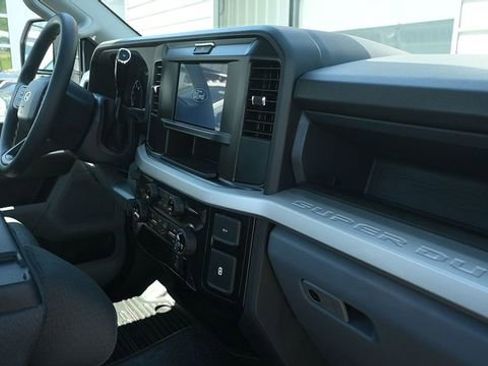 New 2026 Ford F450 XL w/ XL Chrome Package AWD/4WD image 8