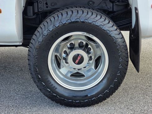 Used 2017 GMC Sierra 3500 Denali w/ Duramax Plus Package image 41