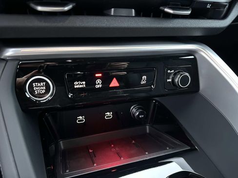 New 2025 Audi Q5 Premium Plus AWD/4WD image 21