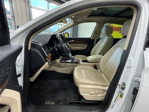 Used 2022 Audi Q5 2.0T Premium AWD/4WD image 11