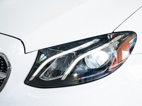 Used 2019 Mercedes-Benz E 450 Cabriolet image 15