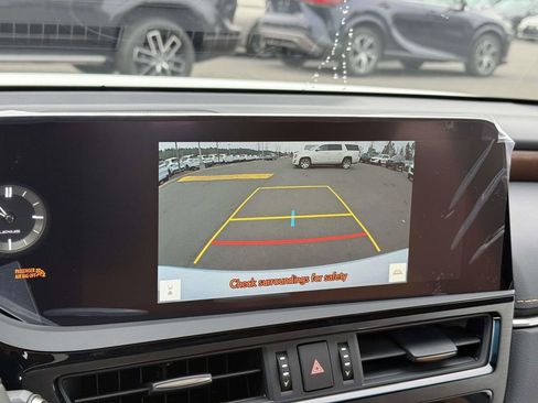 Used 2025 Lexus ES 350 Premium image 11