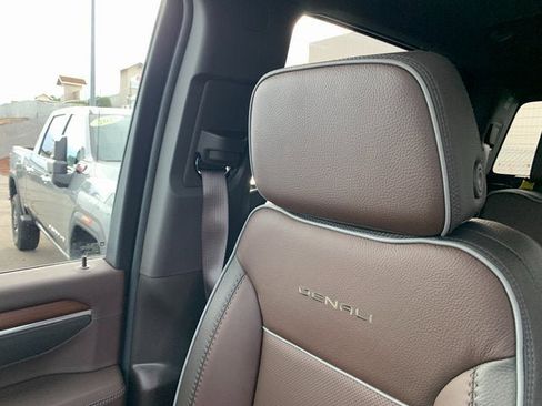 New 2026 GMC Sierra 2500 Denali w/ Technology Package image 27