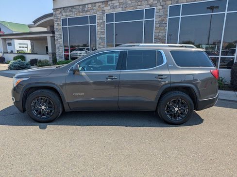 Used 2019 GMC Acadia SLT AWD/4WD image 2