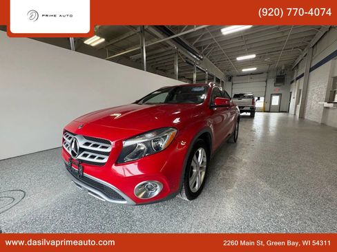 Used 2018 Mercedes-Benz GLA 250 4MATIC image 1