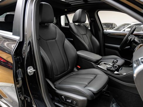 Used 2024 BMW X4 xDrive30i image 43