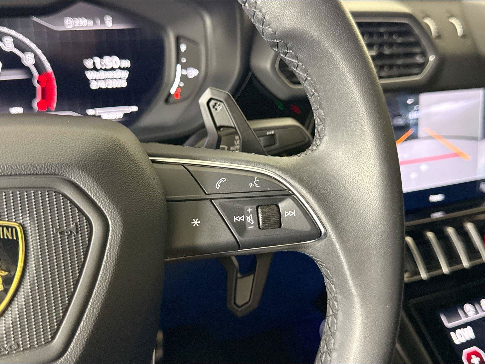 Used 2024 Lamborghini Urus S AWD/4WD image 18