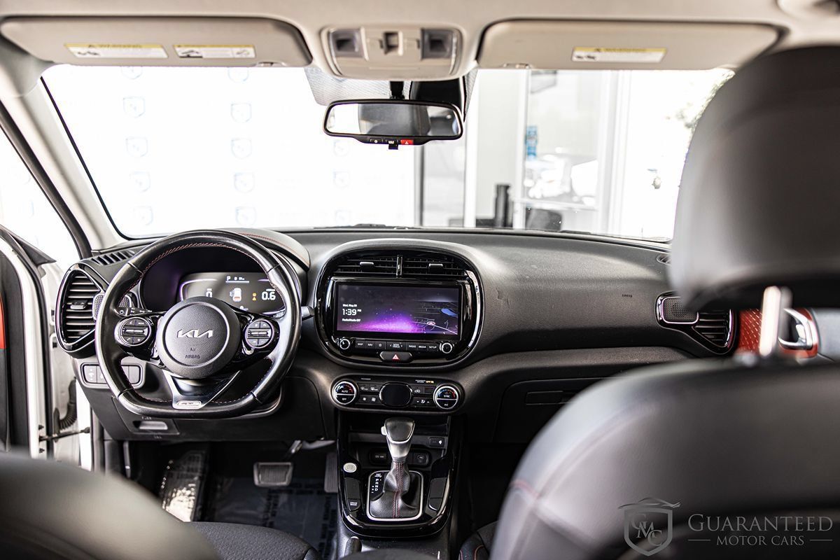 Used 2023 Kia Soul GT-Line FWD image 34