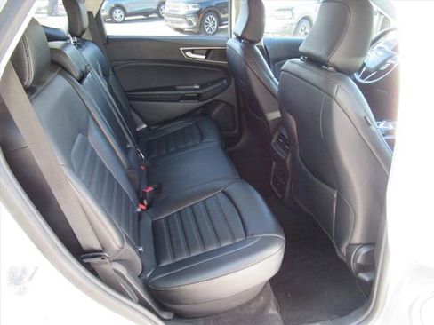 Used 2024 Ford Edge SEL AWD/4WD image 33