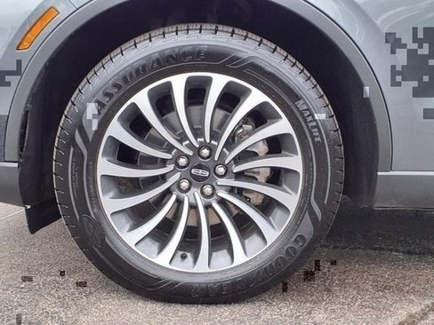 Certified 2023 Lincoln Aviator AWD w/ Premium Package image 22