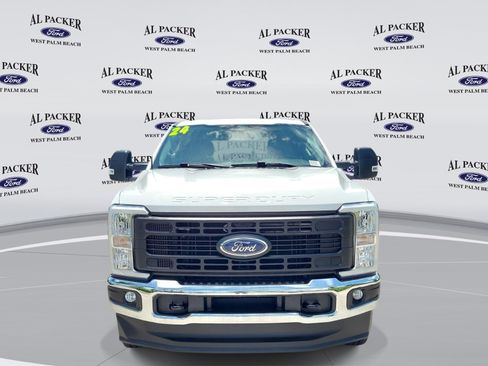 Used 2024 Ford F250 XL w/ XL Driver Assist Package AWD/4WD image 2