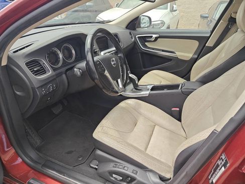 Used 2013 Volvo S60 T5 FWD image 9
