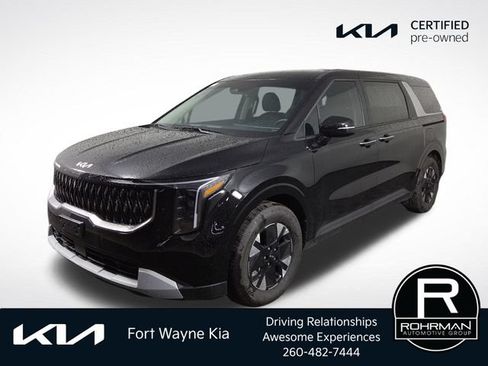 Certified 2026 Kia Carnival LXS FWD image 1