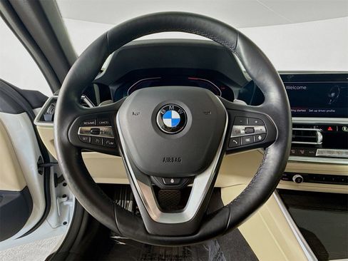 Certified 2023 BMW 430i Convertible w/ Premium Package image 11