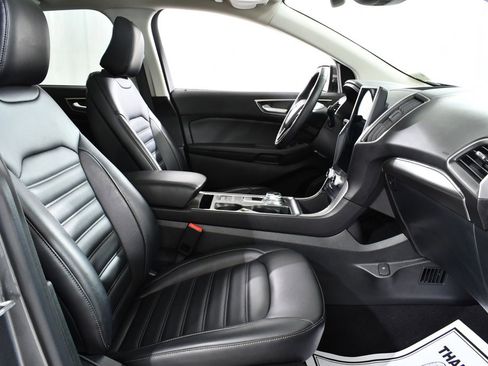 Used 2022 Ford Edge SEL w/ Convenience Package image 10