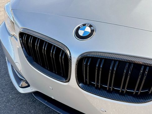 Used 2017 BMW 230i Coupe image 11