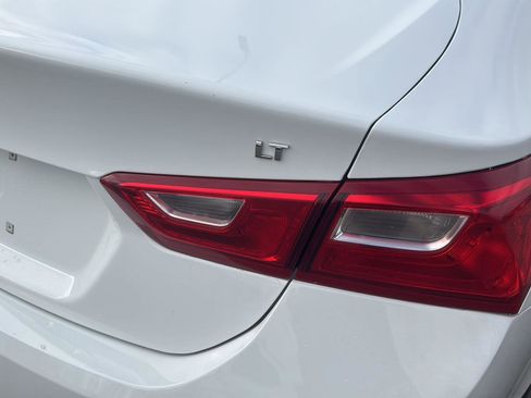 Used 2023 Chevrolet Malibu LT image 5